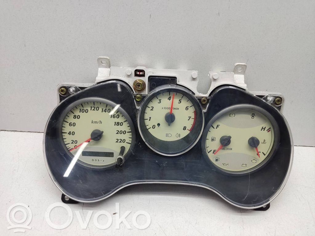 Toyota RAV 4 (XA20) Geschwindigkeitsmesser Cockpit 