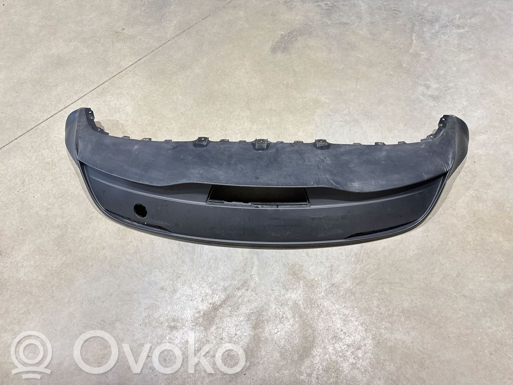 Tesla Model Y Apakšējā bampera daļa 