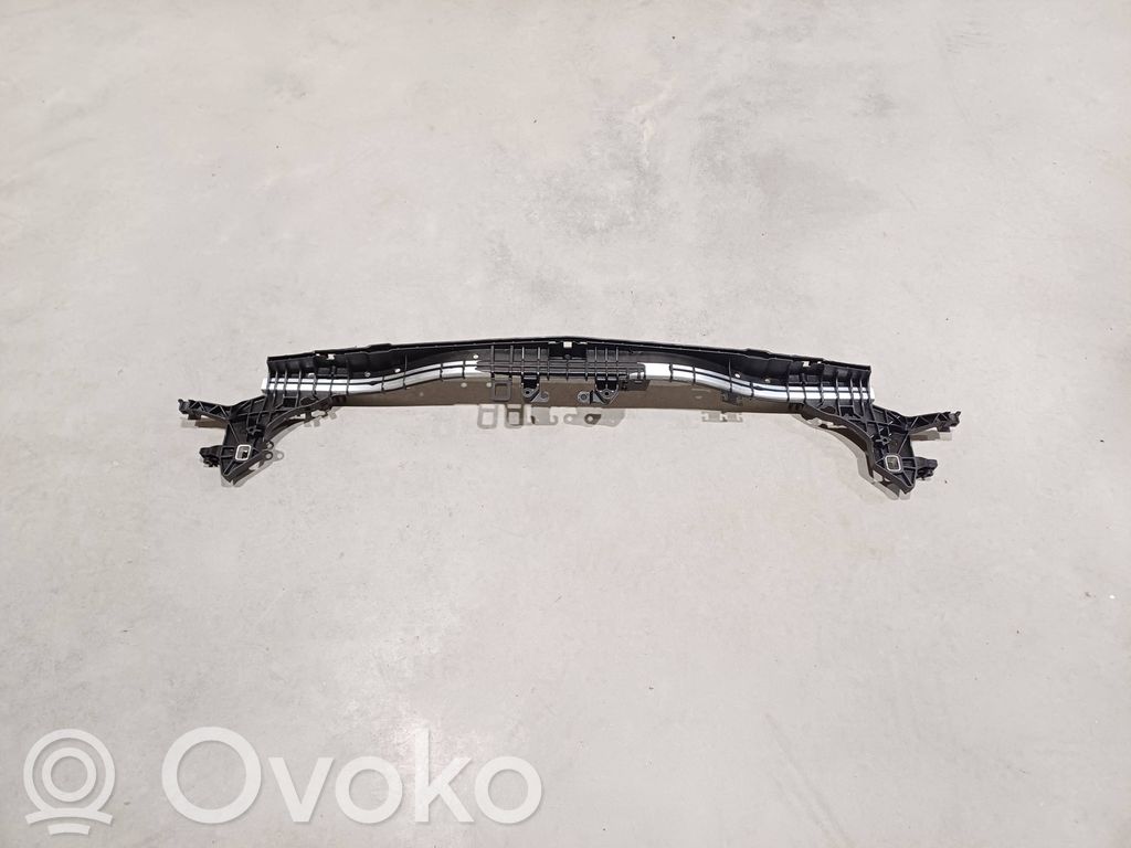 Mercedes-Benz E W238 Panel mocowania chłodnicy / góra 