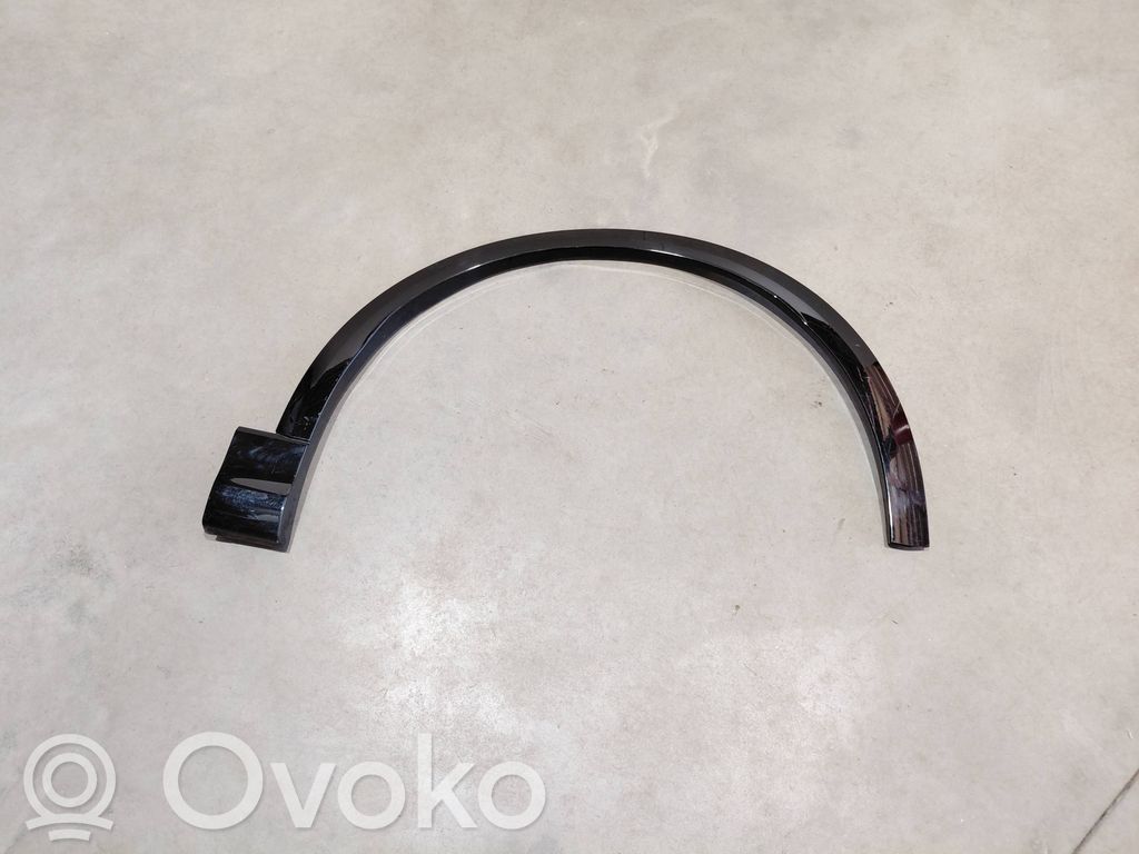 Audi Q8 Front arch trim 