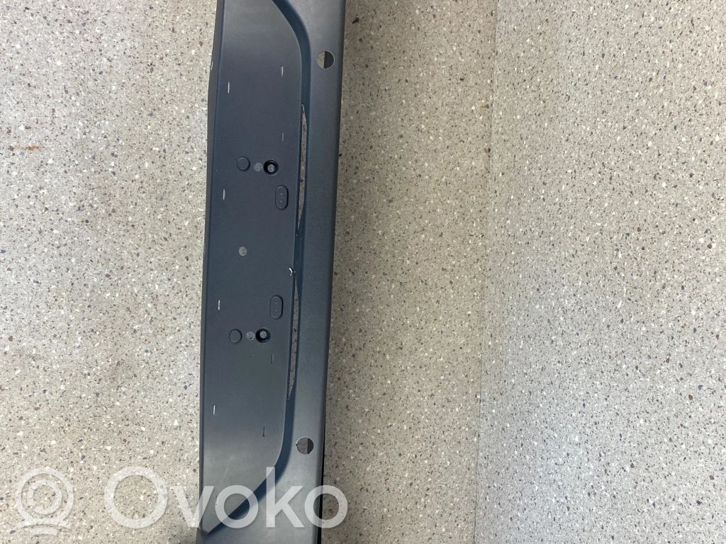 Rear bumper   17K835