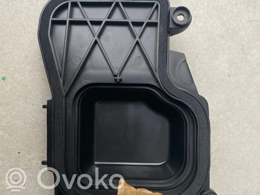 Ford Focus Priekinio žibinto dangtelis 
