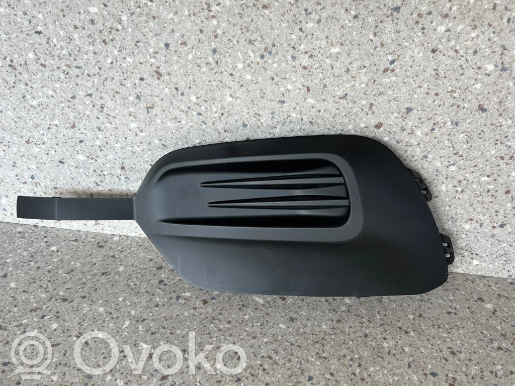 Toyota Proace Front bumper lower grill 