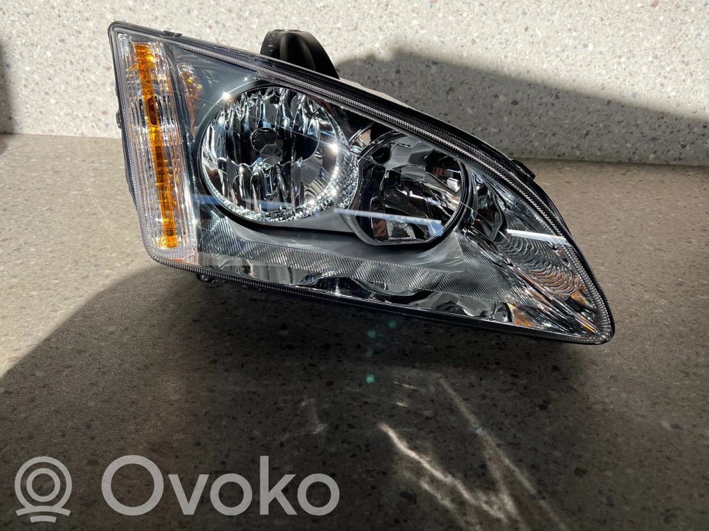 Ford Focus Headlight/headlamp 