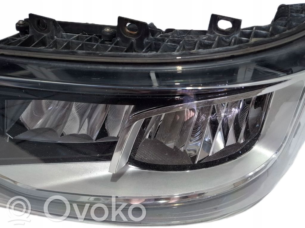 Saab 900 Headlight/headlamp 