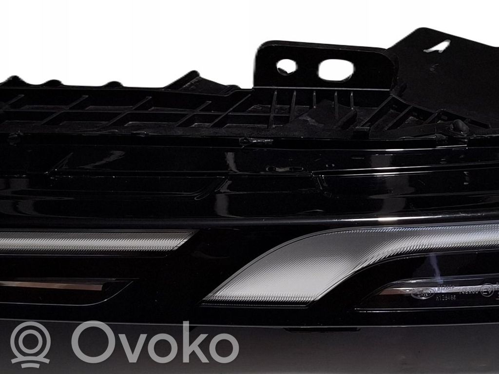 BMW 7 G70 LED Daytime headlight 