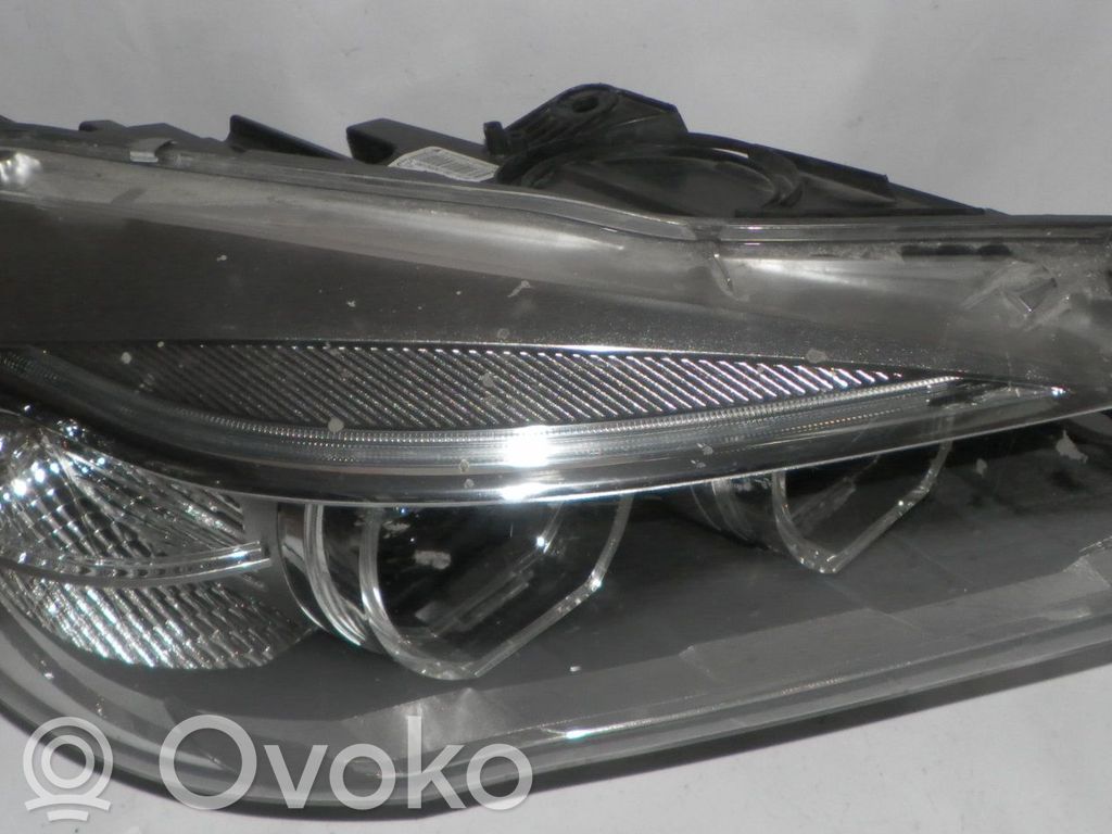 BMW 2 F45 Lampa przednia 