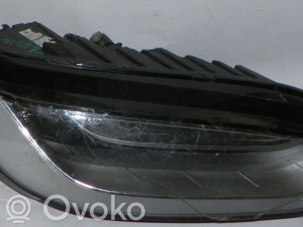 Tesla Model X Scheinwerfer Satz Set 