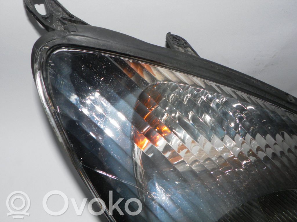 Phare frontale   89006854
