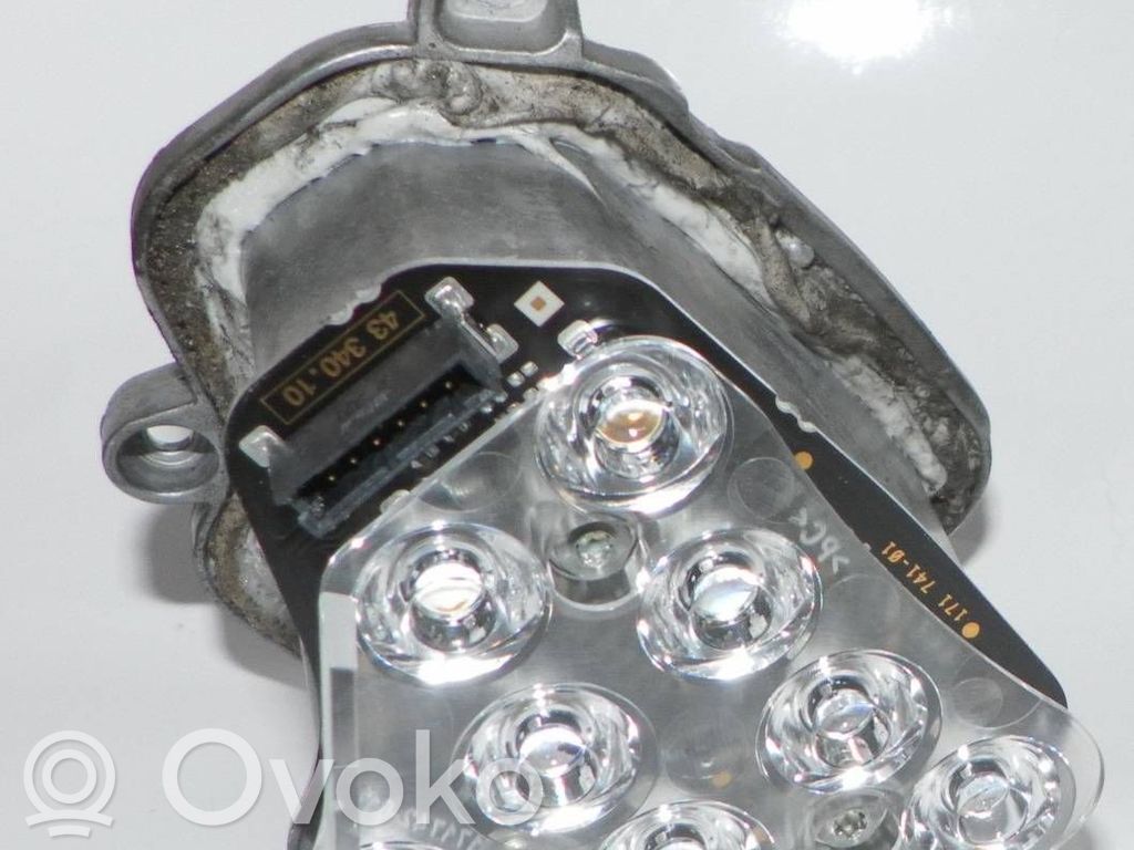 BMW 5 F10 F11 Moduł sterujący statecznikiem LED 
