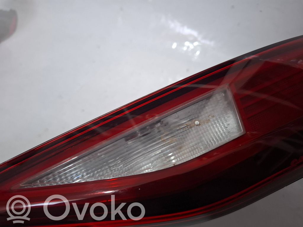 Audi A3 8Y Takaluukun takavalot 
