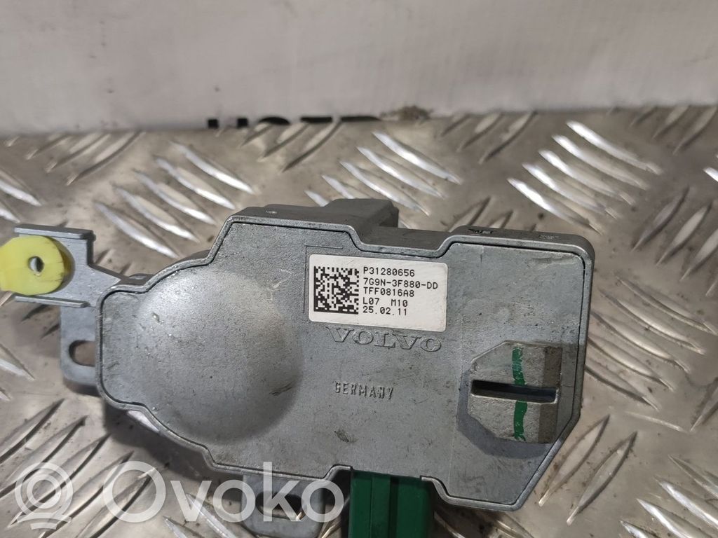Volvo S80 Ohjauspyörän lukitus 