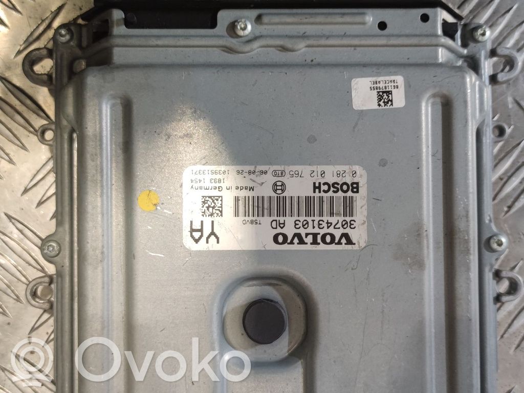 Volvo V70 Engine control unit/module 