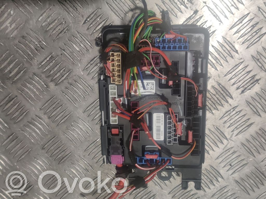 BMW X5 F15 Skrzynka bezpieczników / Komplet 