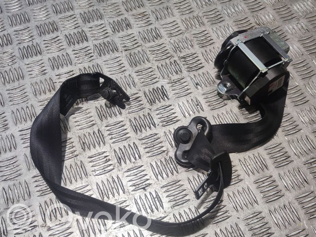 Volvo S60 Cinturón trasero 