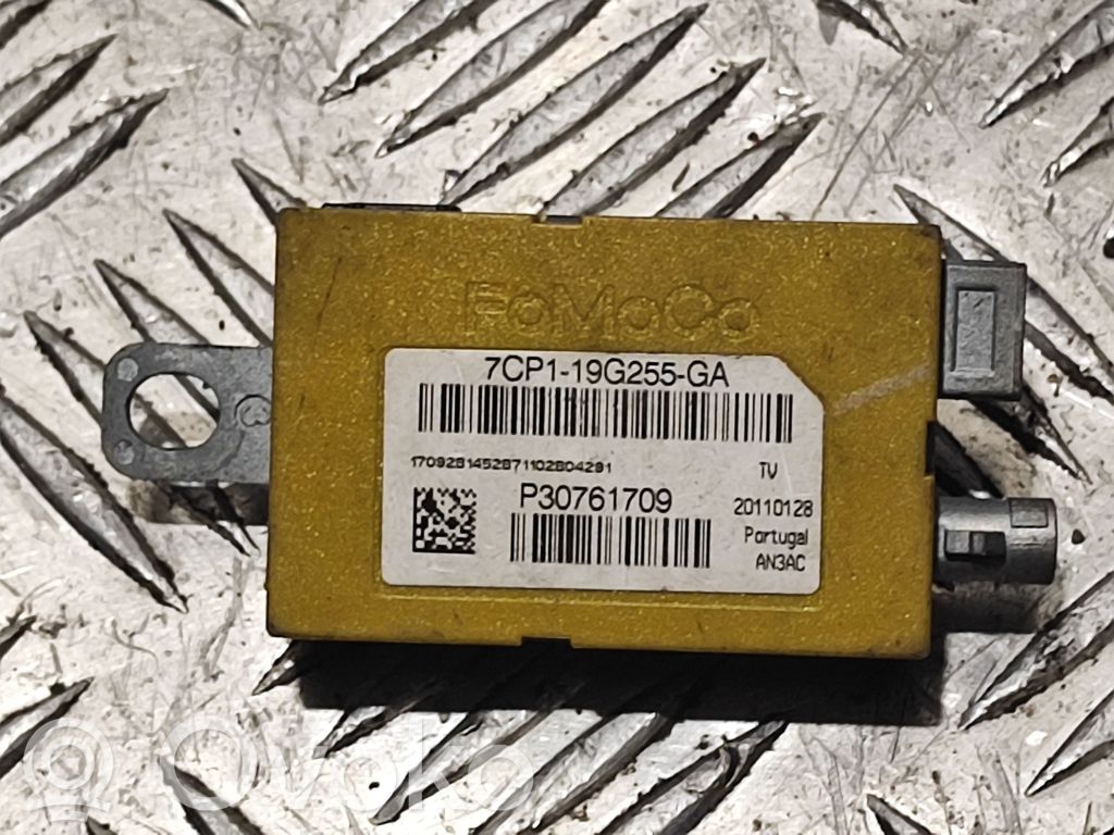 Volvo V50 Amplificator antenă aeriană 