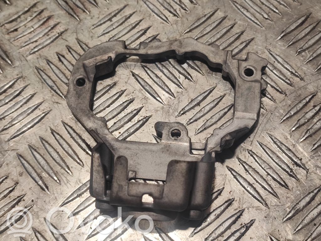 Volvo XC60 Windshield trim 
