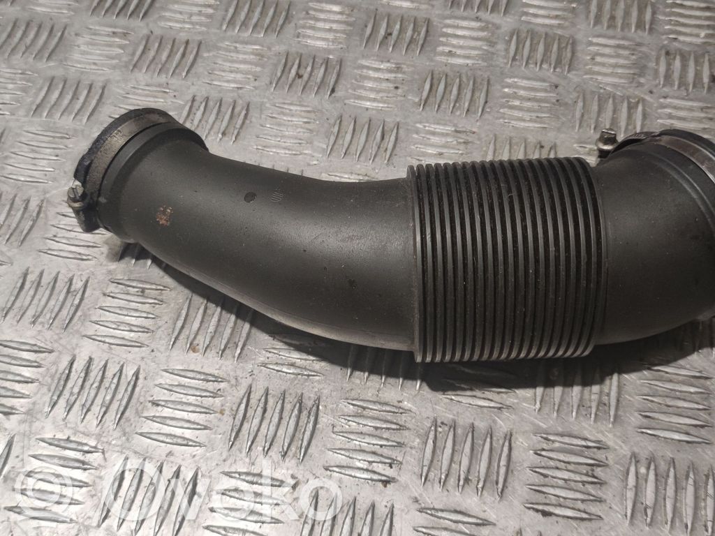 Audi A7 S7 4G Turbo air intake inlet pipe/hose 