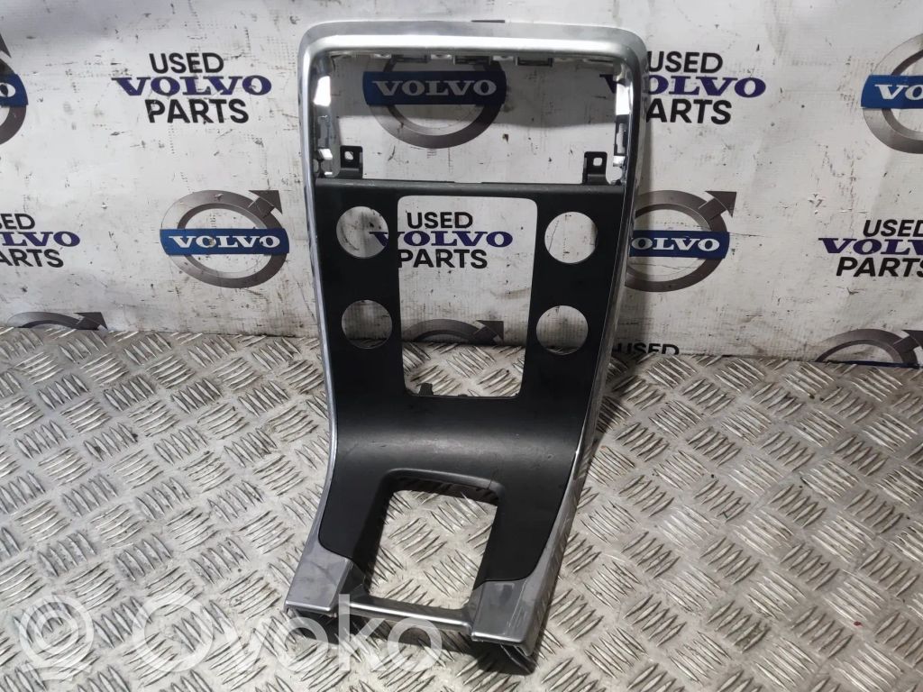 Volvo S60 Panel trim 