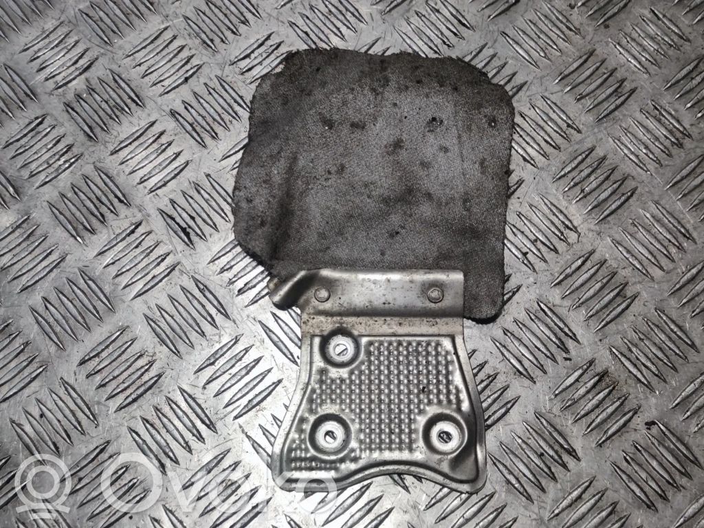 Audi A7 S7 4G Engine mounting bracket 
