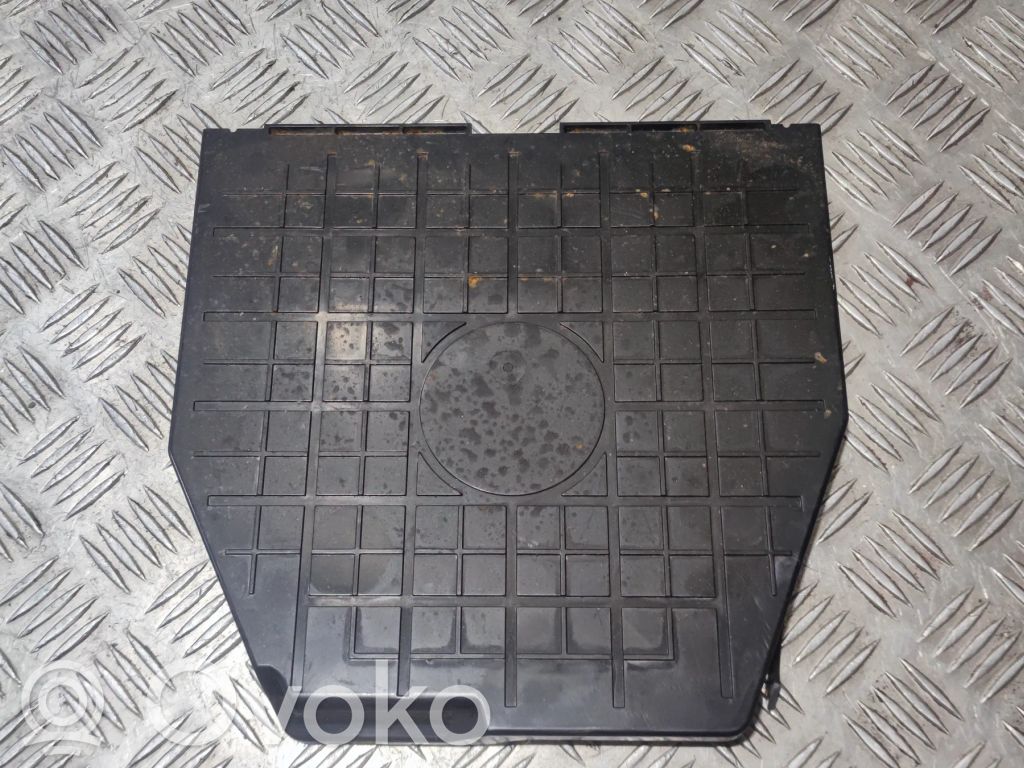 Volvo S90, V90 Other engine bay part 