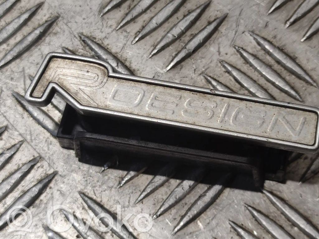 Volvo S60 Emblemat / Znaczek tylny / Litery modelu 