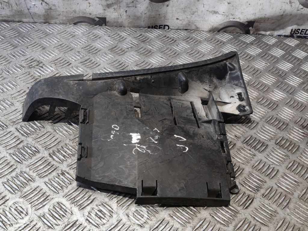 Volvo S80 Front bumper mounting bracket 