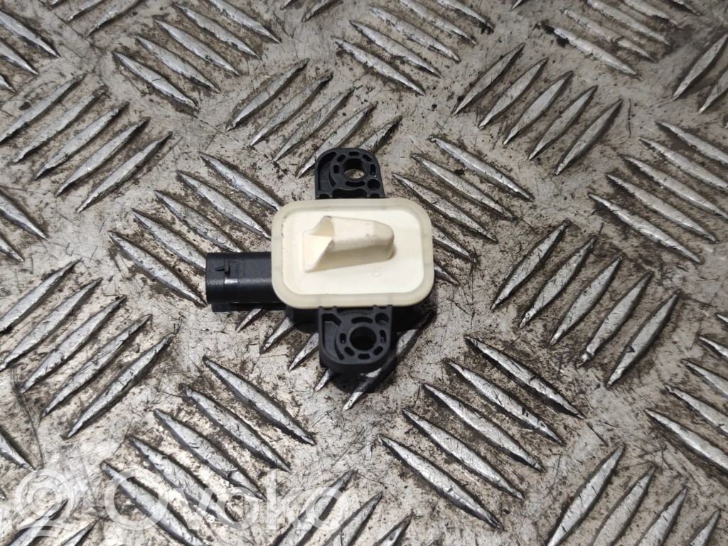 Dodge RAM 1500 DS Airbagsensor Crashsensor Drucksensor 