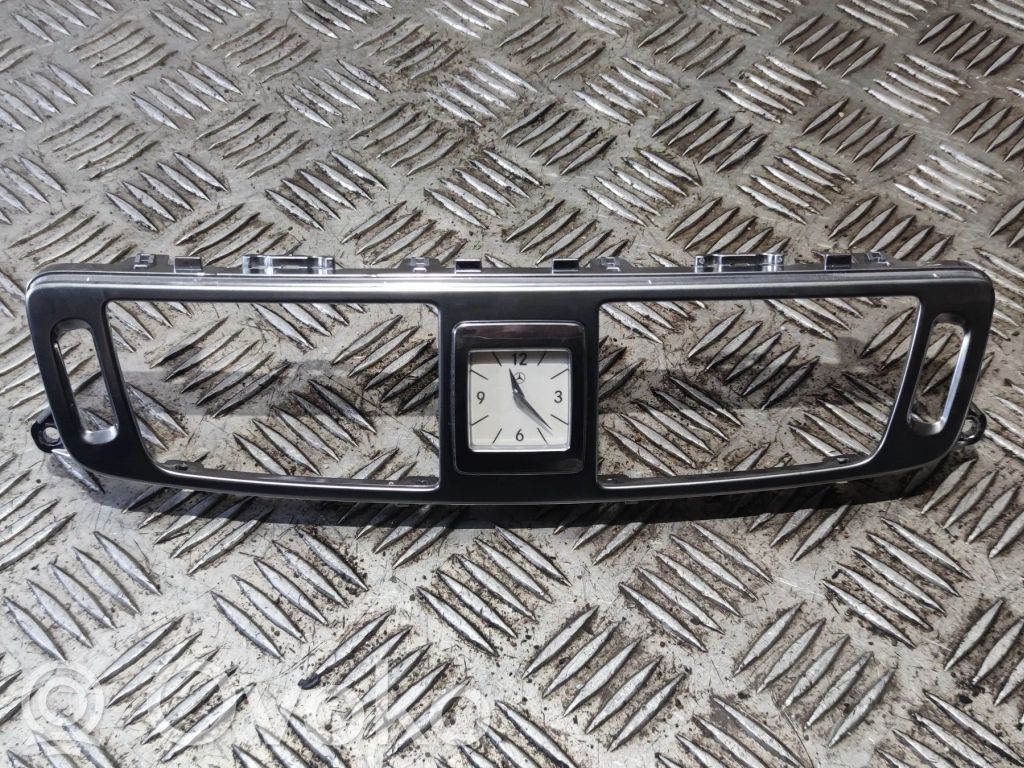 Mercedes-Benz CLS C218 X218 Reloj 
