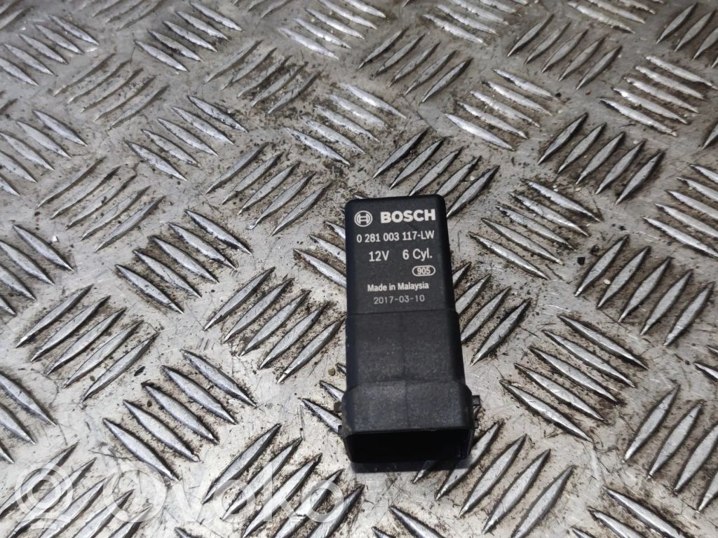 Dodge RAM 1500 DS Glow plug pre-heat relay 