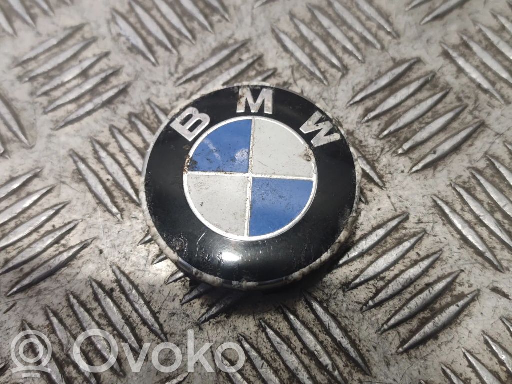 BMW 5 F10 F11 Original wheel cap 