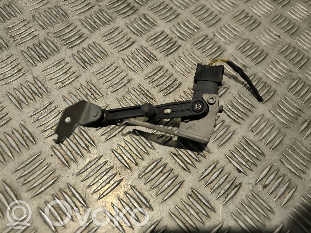Volvo XC90 Rear air suspension level height sensor 