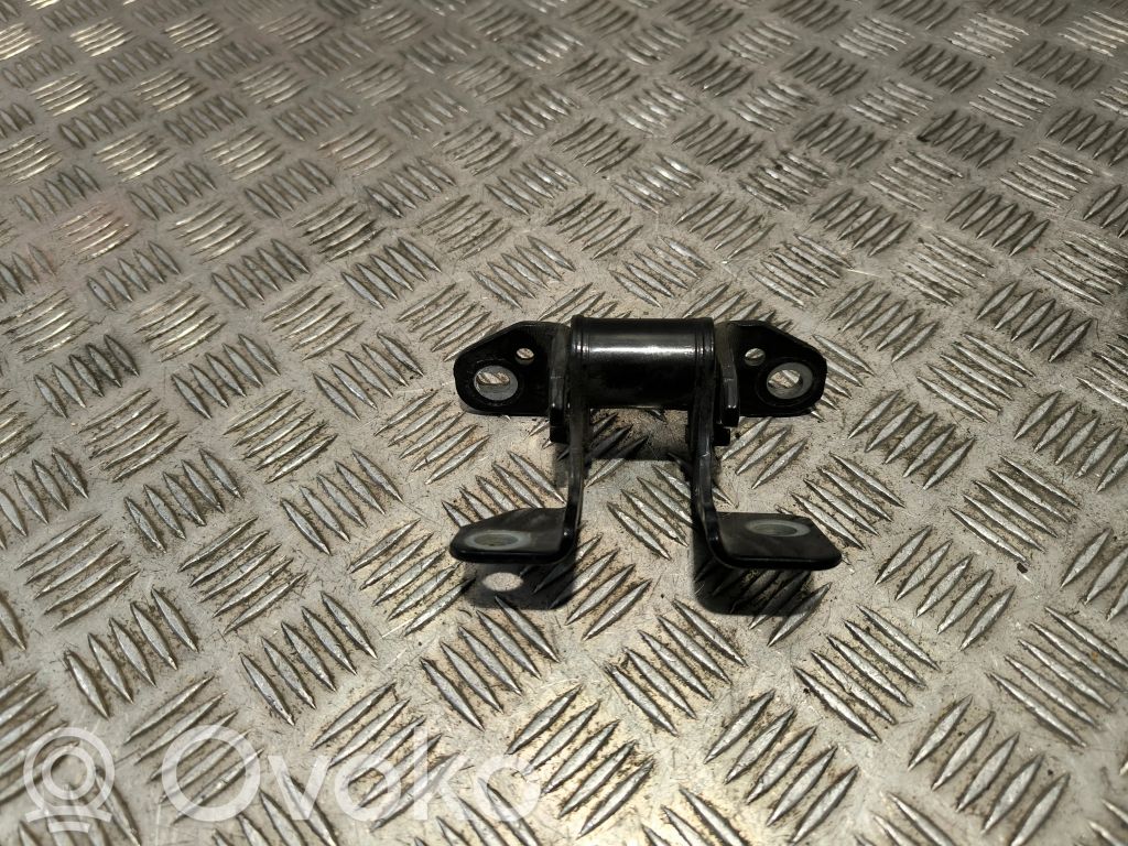 Jeep Grand Cherokee Aizmugurējā pārsega eņģe (-ess) 