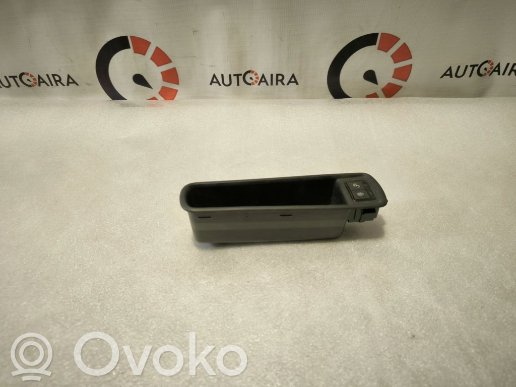 Jaguar XE Central locking switch button 