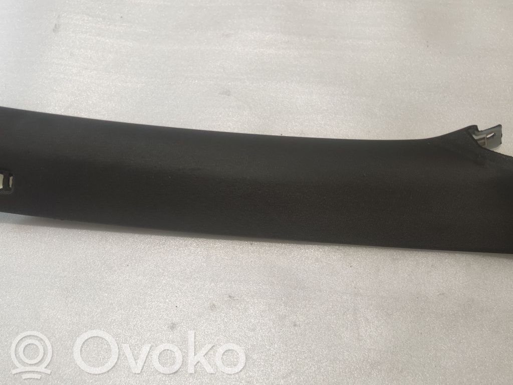 Volvo XC60 Pilar (A) 