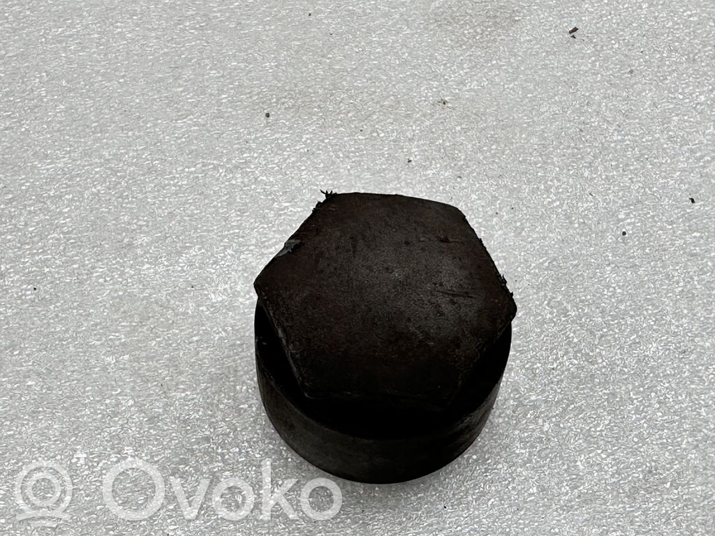 Audi A8 S8 D4 4H Ohjauspyörän mutterin suojakansi 