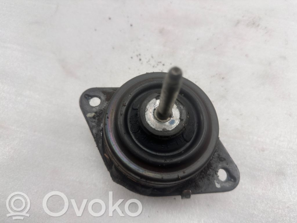 Ford Mustang VI Engine mount bracket 