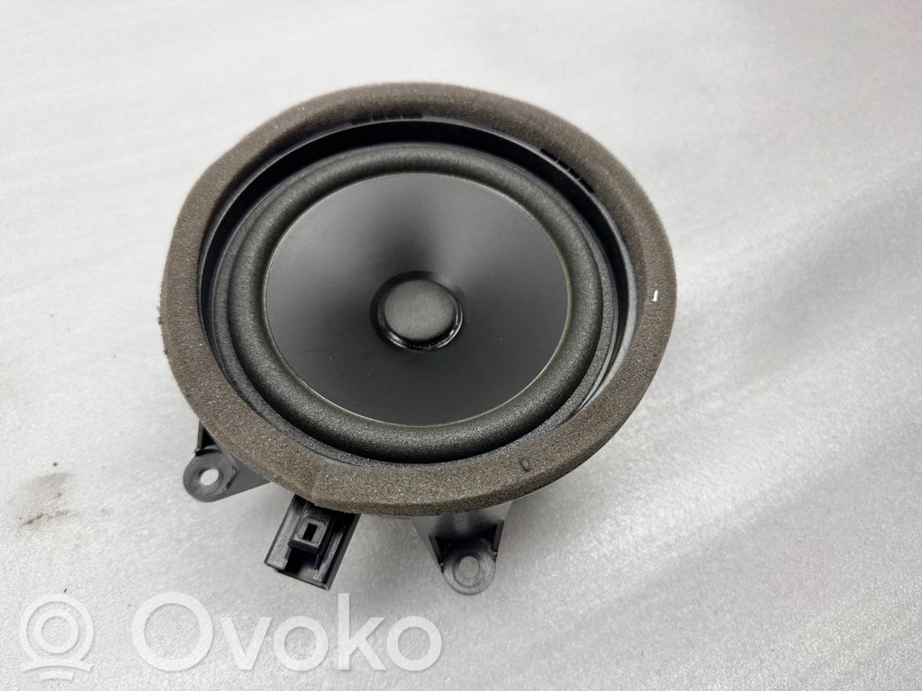 Volvo XC90 Altavoz de la puerta trasera 