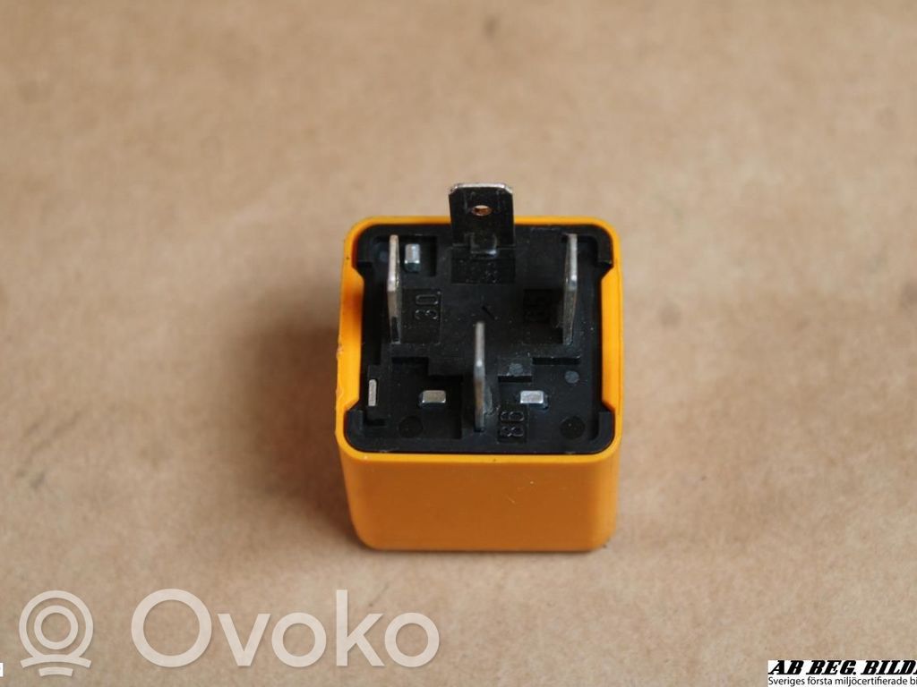 Kita rėlė   601484
