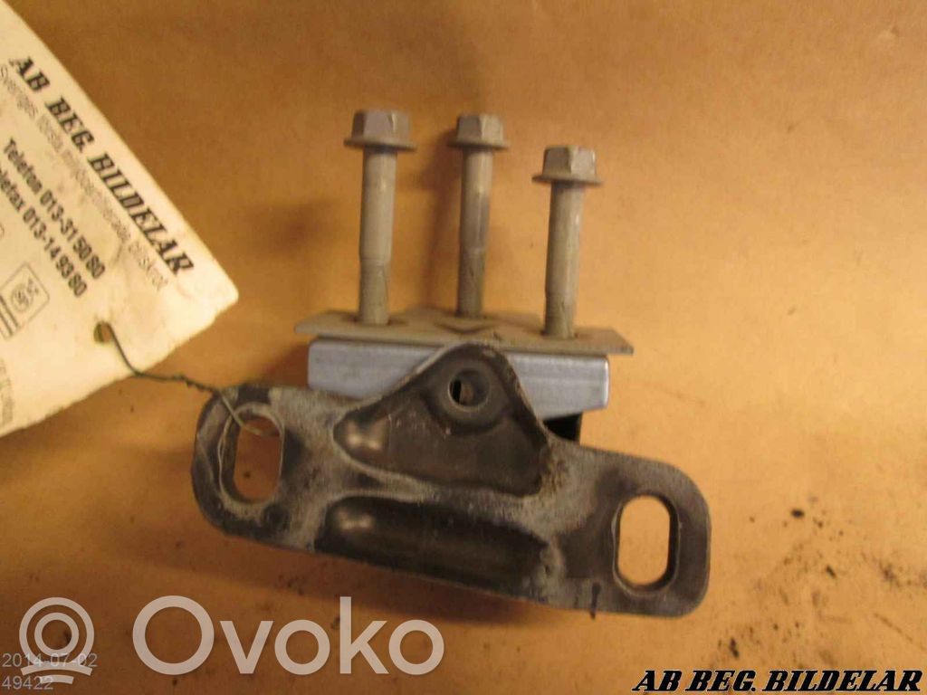 Front door upper hinge
