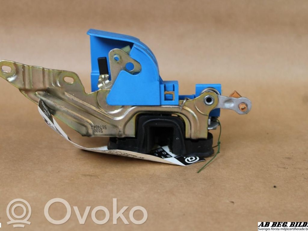 Saab 9-3 Ver1 Front door lock 