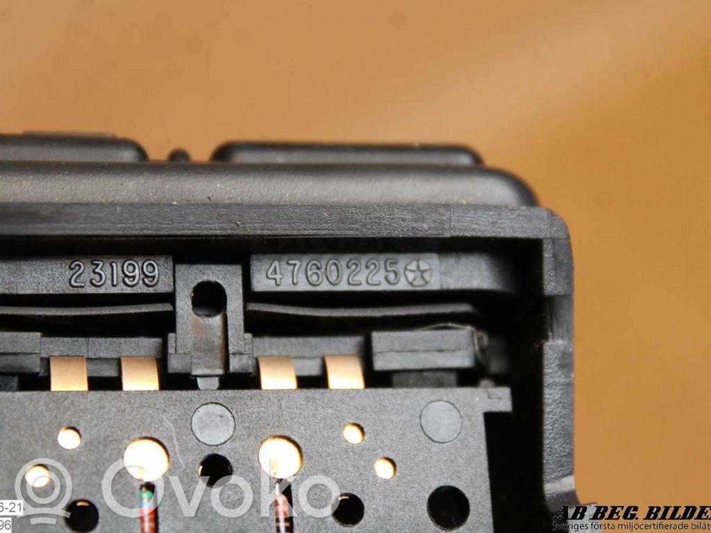 Chrysler New Yorker Cruise control switch 