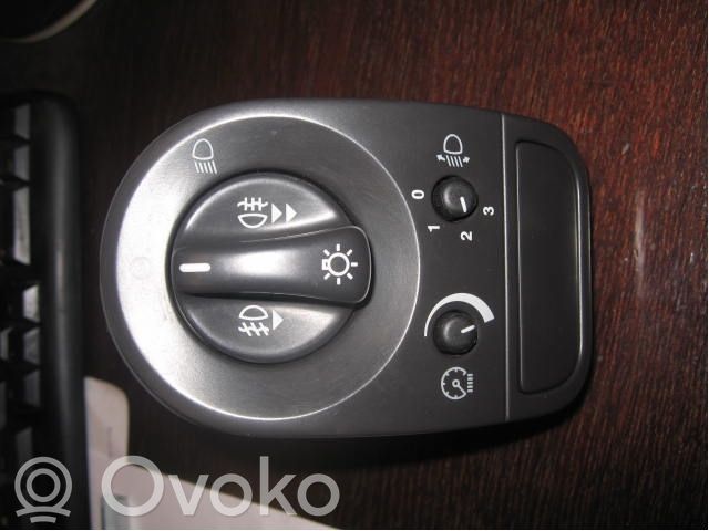 Light switch   1X4311654