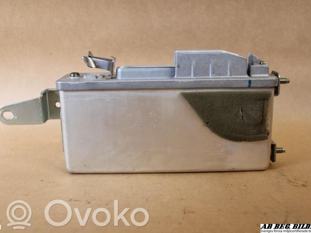 Nissan NX 100 ABS control unit/module 