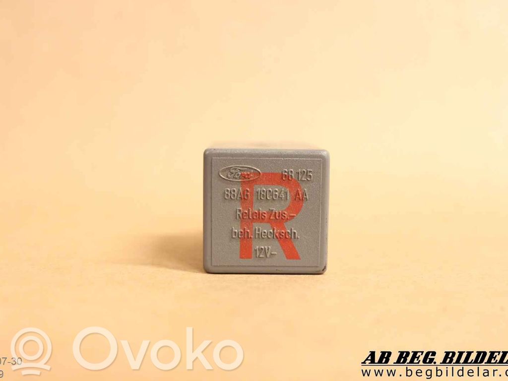 Sonstige Relais   88AG18C641AA
