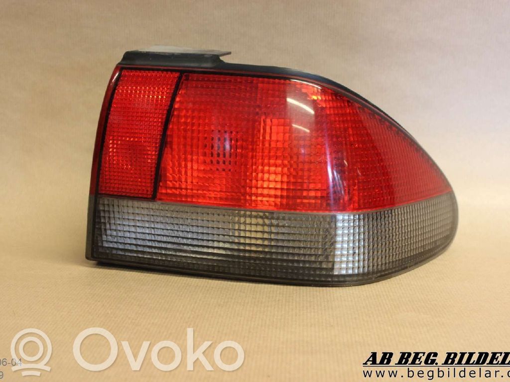 Saab 900 Aizmugurējais lukturis virsbūvē 