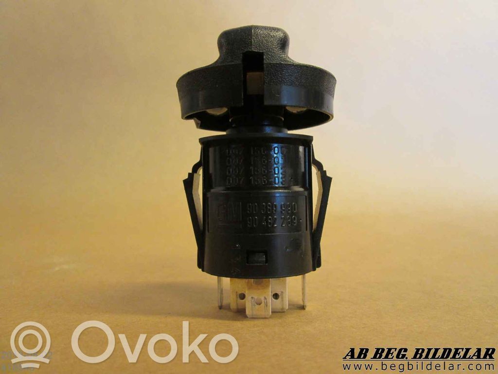 Electric window control switch   90389990