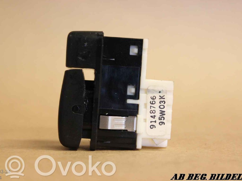 Seat heating switch   9148766