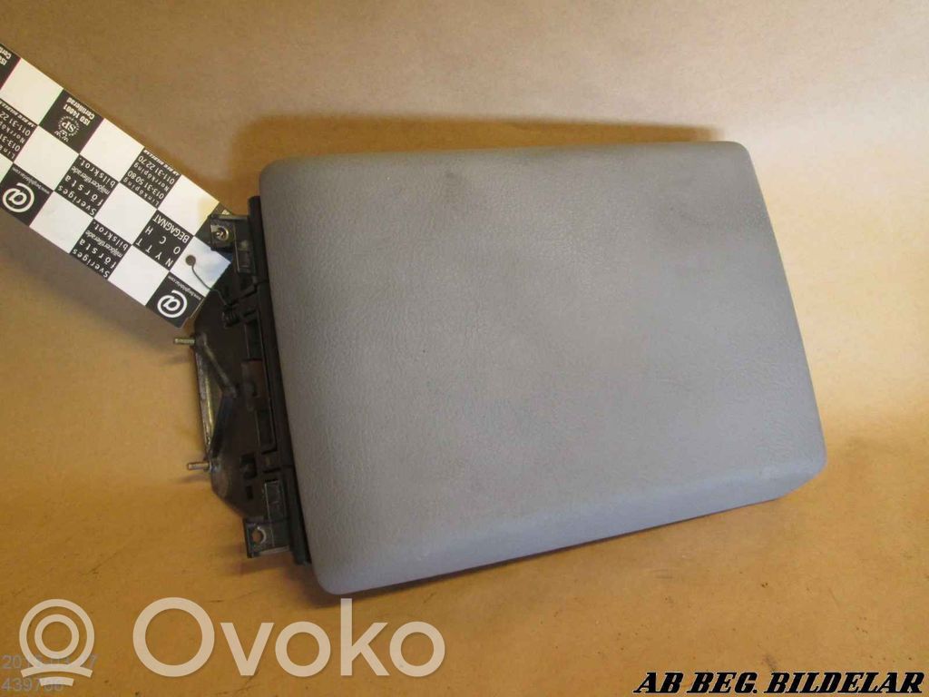 BMW 5 E39 Armrest 
