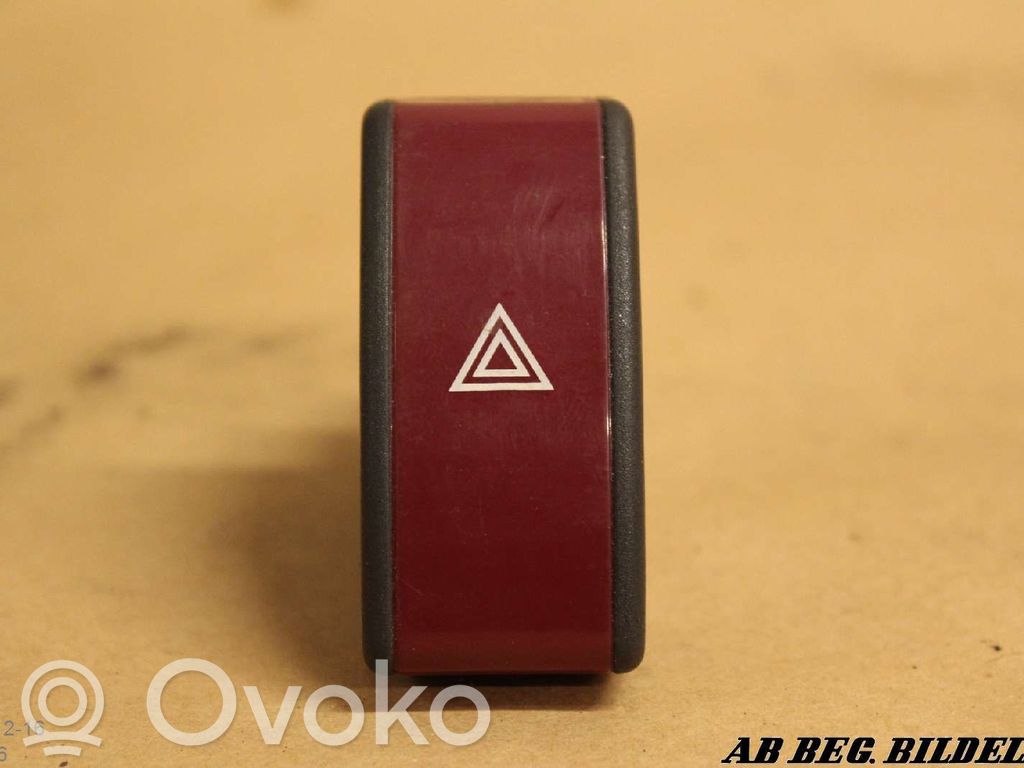 Hazard light switch   91641141